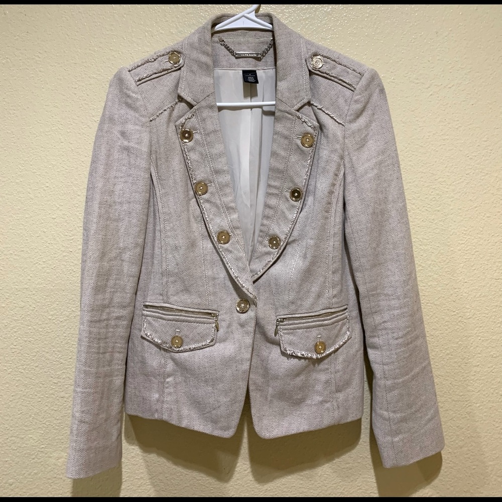 White/Black Blazer/Jacket